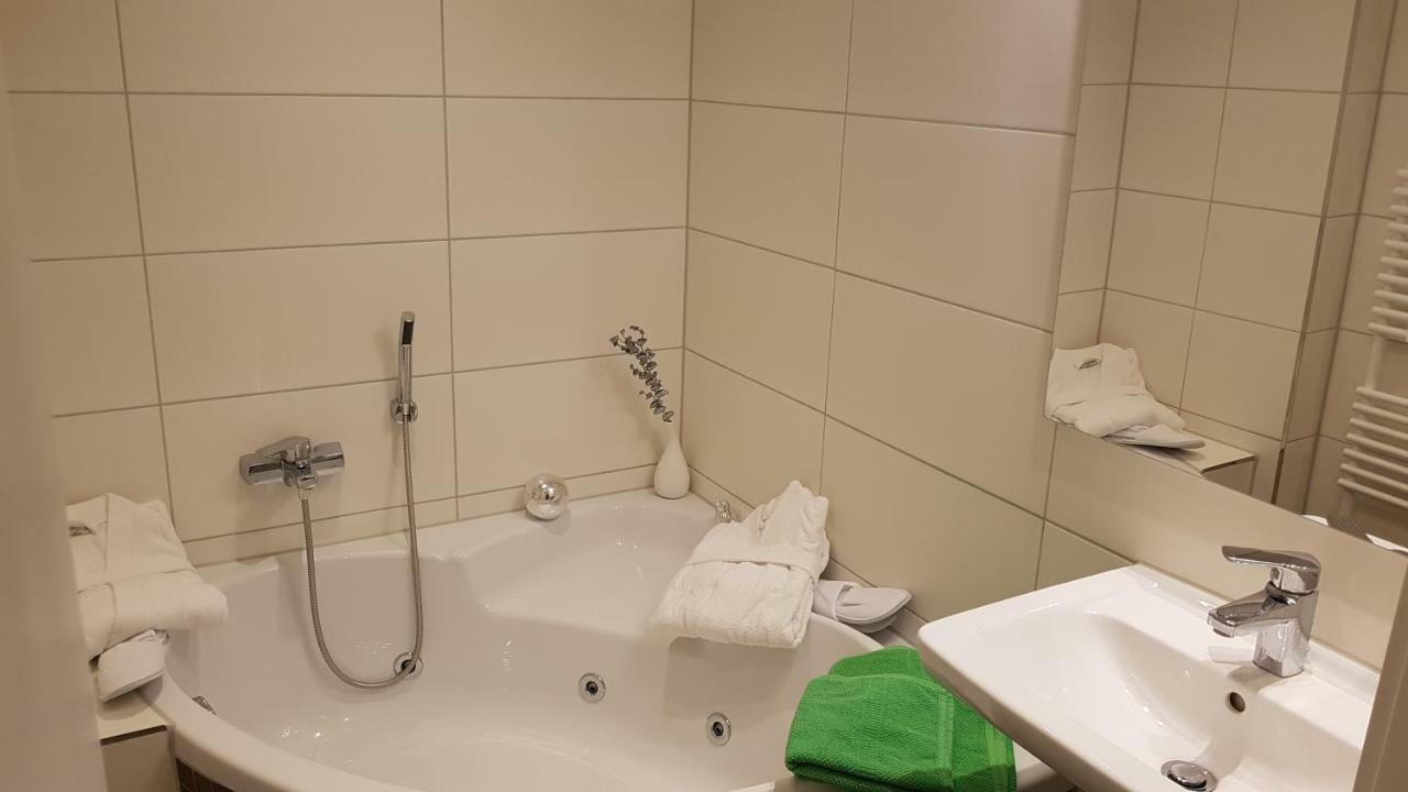 Pension Hoefti Chemnitz Luaran gambar