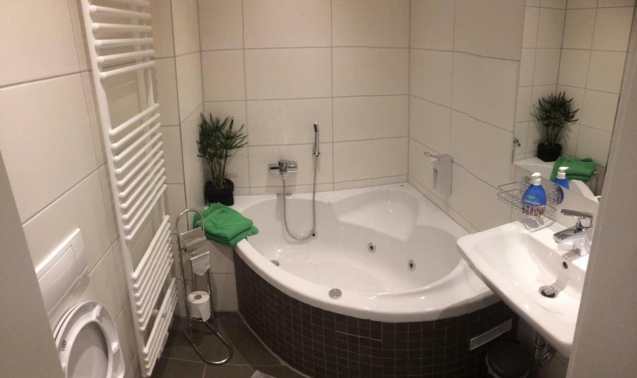 Pension Hoefti Chemnitz Luaran gambar